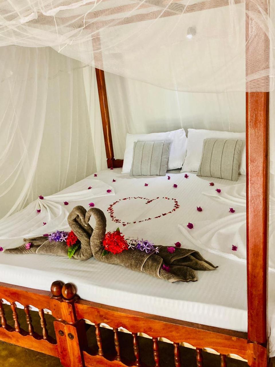 Dilena Beach Inn Тангалла Номер фото