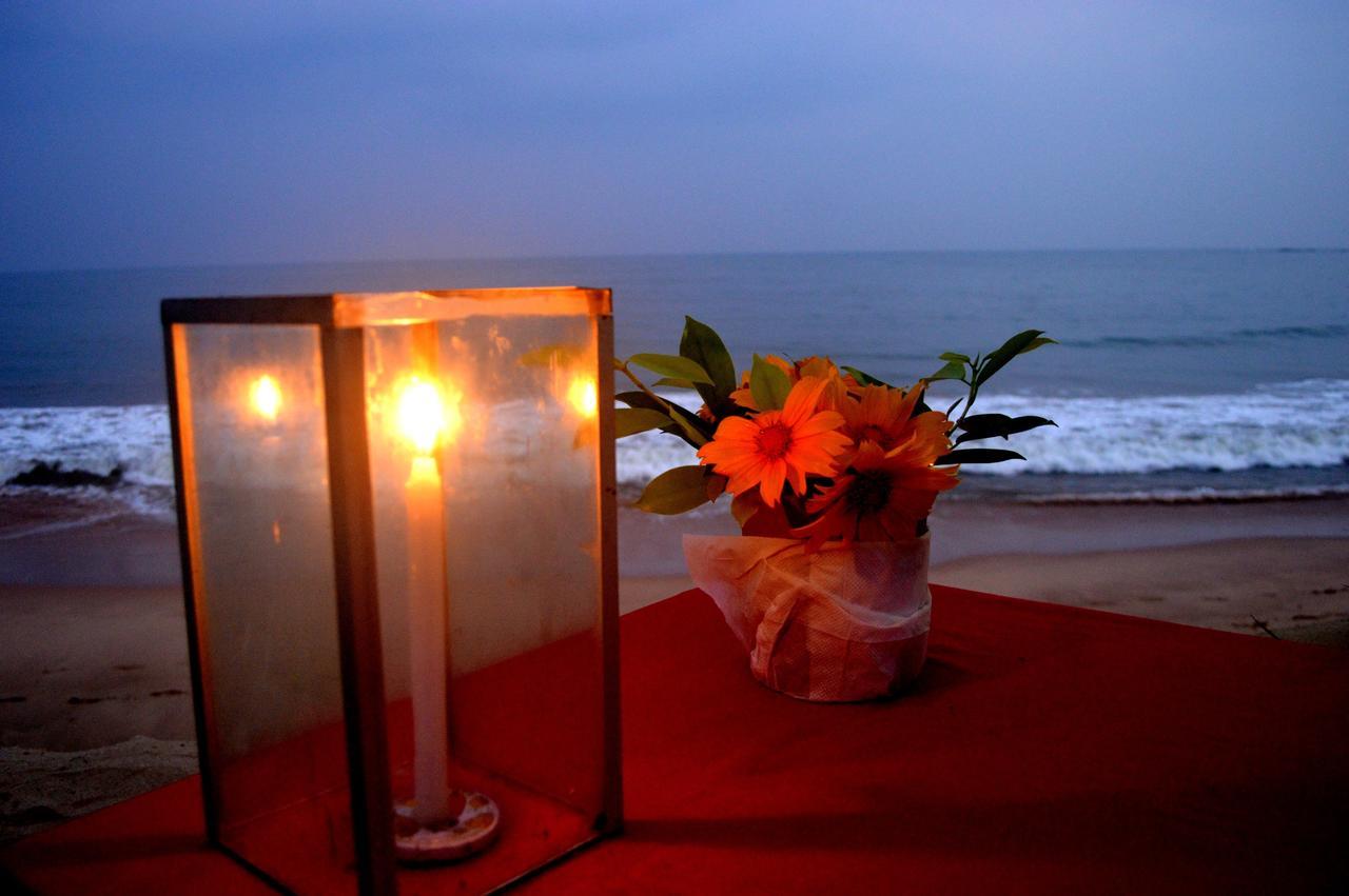Dilena Beach Inn Тангалла Экстерьер фото